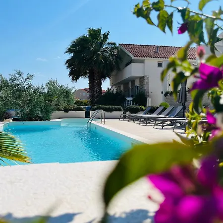 Vendégház And Matesa 4*