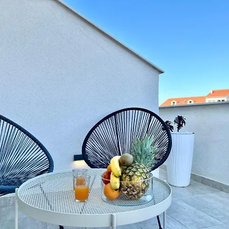 Affittacamere And Matesa 4*