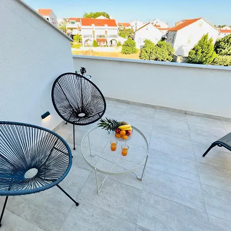 Vendégház And Matesa Vodice