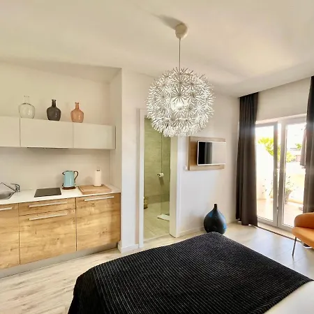 And Matesa فوديس