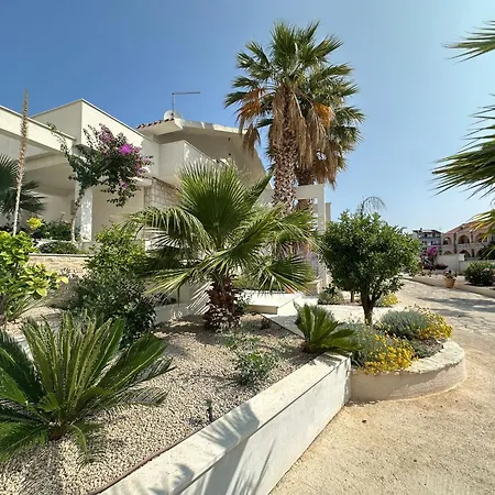 And Matesa Guest house 4*
