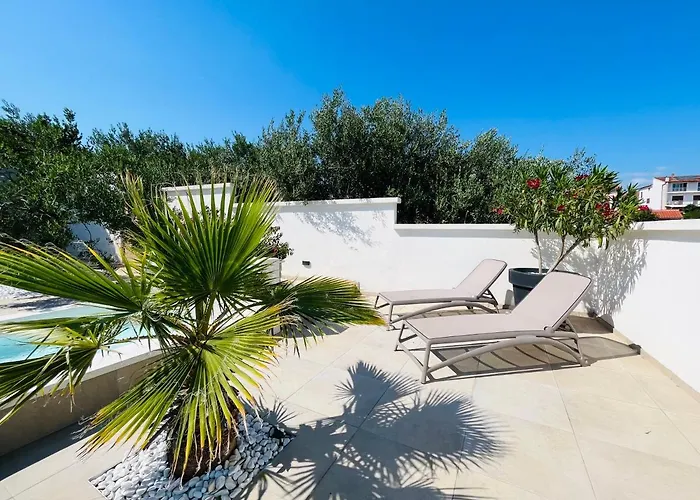 And Matesa ゲストハウス