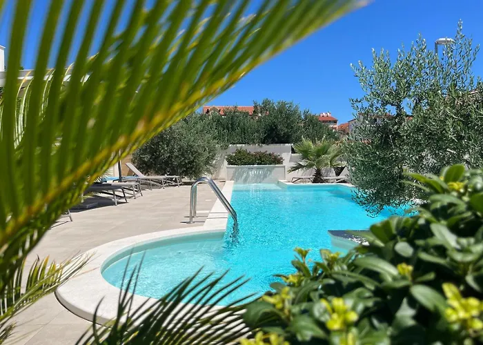 ゲストハウス And Matesa